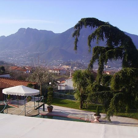 Hotel Diecimare Cava De' Tirreni Bagian luar foto