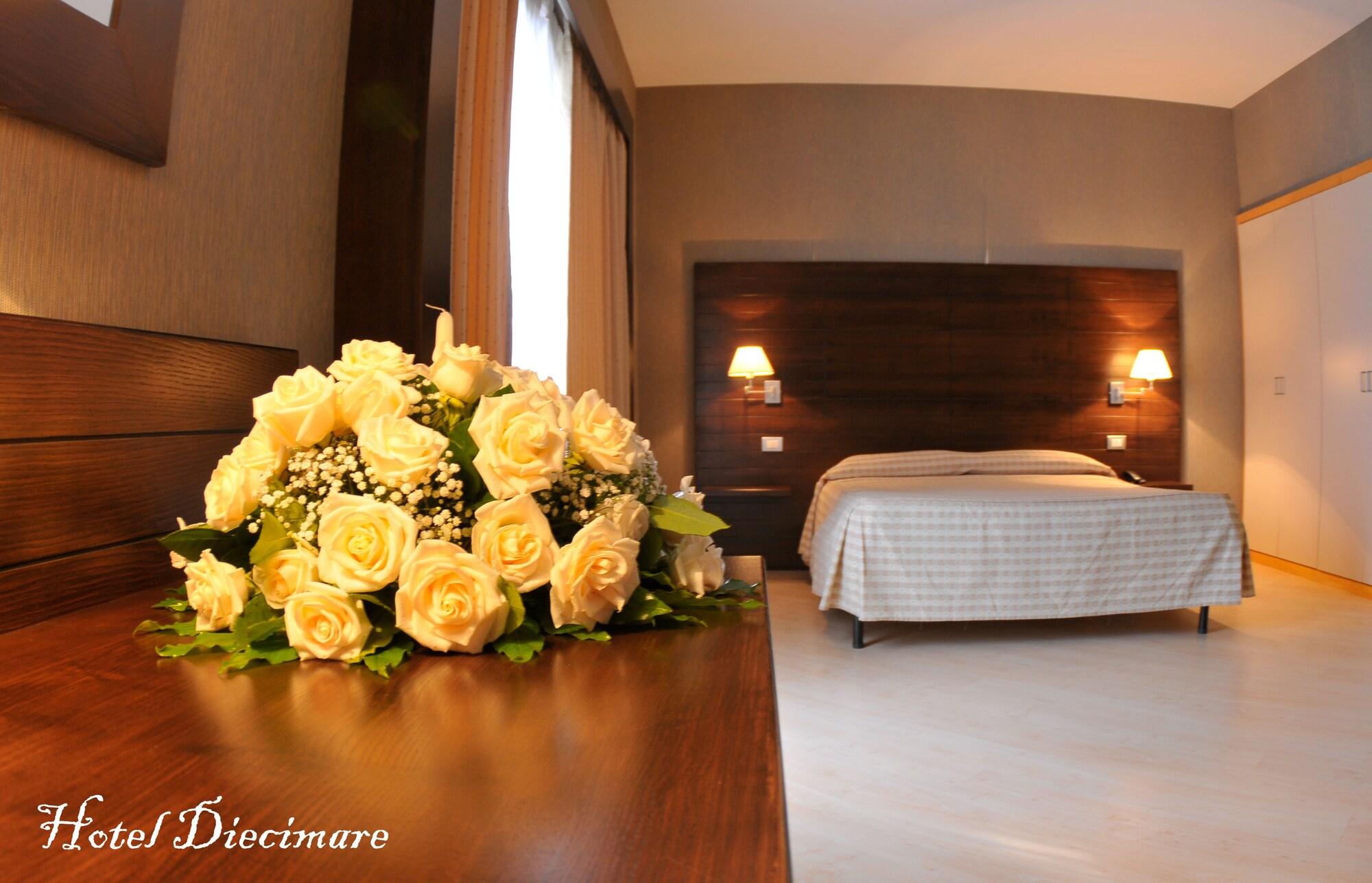 Hotel Diecimare Cava De' Tirreni Bagian luar foto