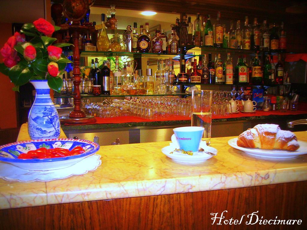 Hotel Diecimare Cava De' Tirreni Bagian luar foto