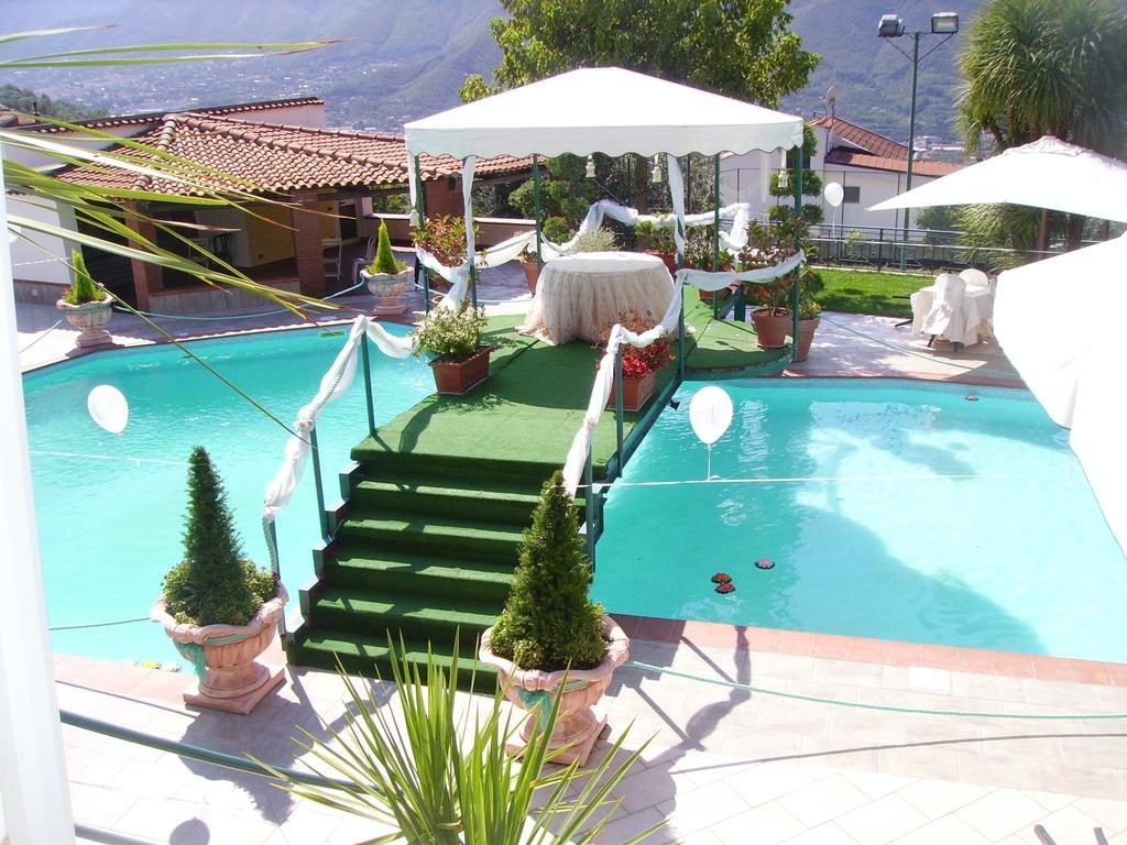 Hotel Diecimare Cava De' Tirreni Bagian luar foto