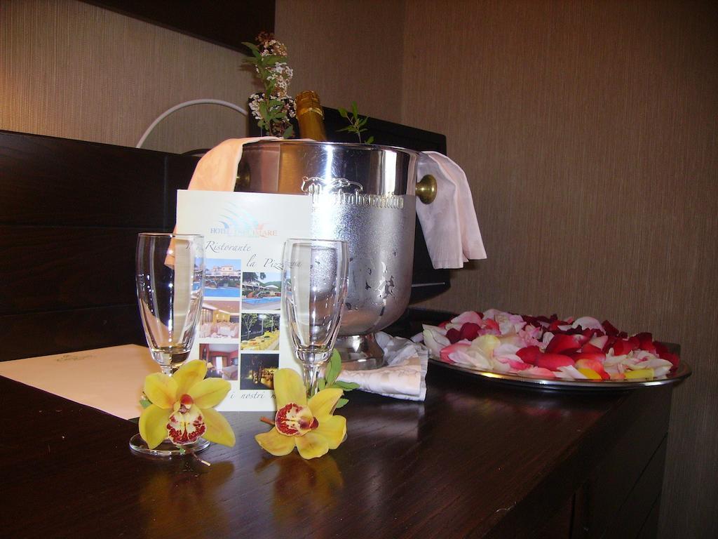 Hotel Diecimare Cava De' Tirreni Bagian luar foto
