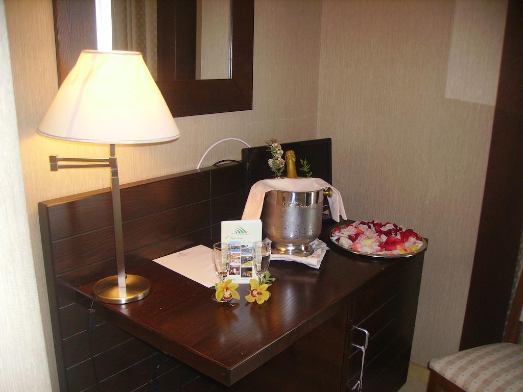 Hotel Diecimare Cava De' Tirreni Bagian luar foto