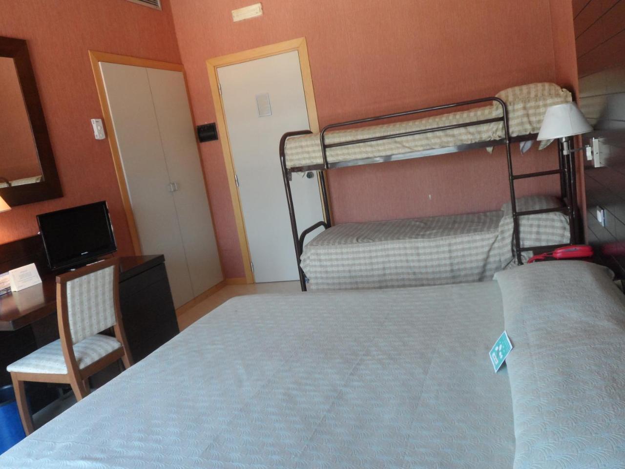 Hotel Diecimare Cava De' Tirreni Bagian luar foto